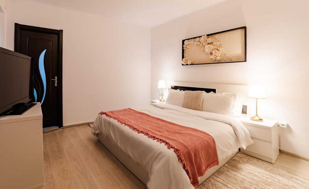 Anastasia Apartments With Parking Braşov Eksteriør bilde